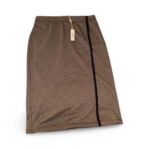 Skirt – Size Medium Max Studio Houndstooth Pencil Skirt